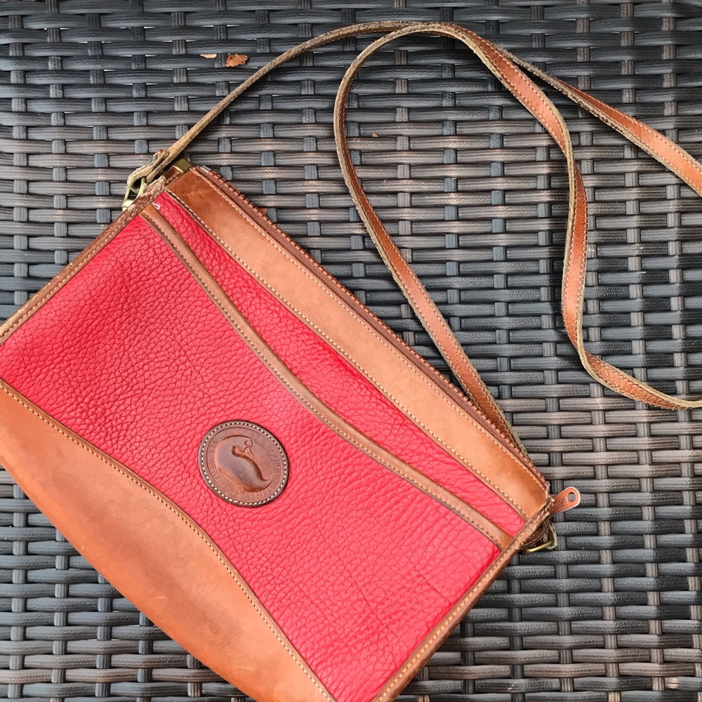 💕SALE Vintage Downey and Bourke crossbody bag